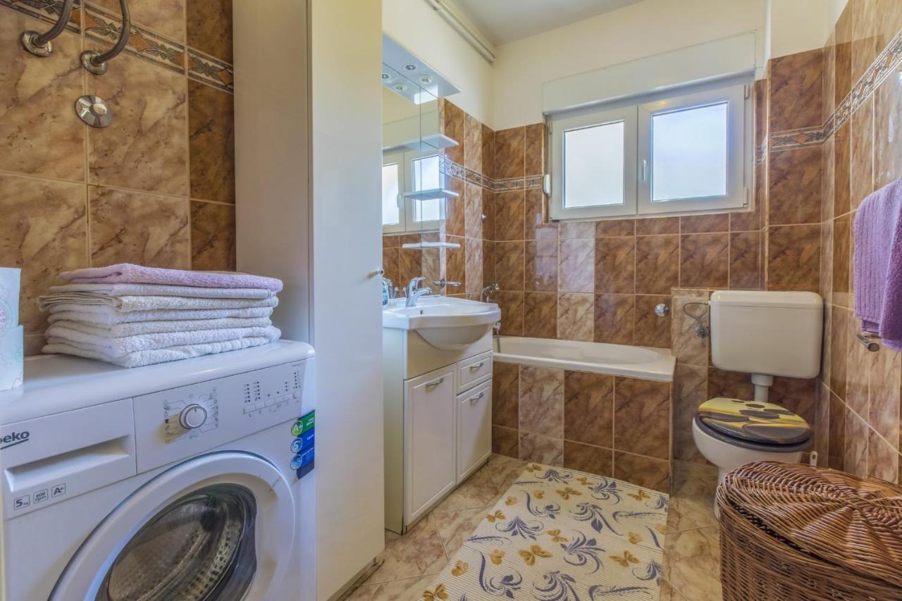 Leonarda Apartman Jadranovo Kültér fotó